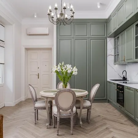 W Centrum Krakowa 106 아파트